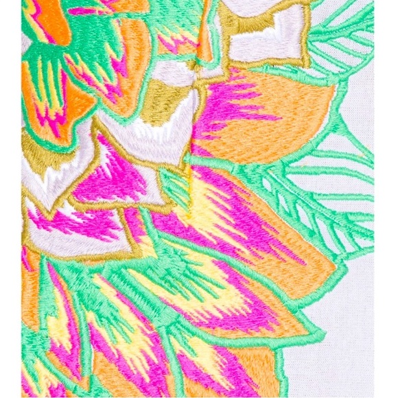 Mara Hoffman Embroidered High waisted Shorts s4 - Picture 4 of 7